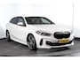 BMW 1-Serie 118i 140 PK High Executive M Sport | Dig. Cockpit | Cruise | PDC | ECC | NAV + App. Connect | ECC | DAB | LM 18" |