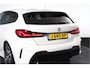 BMW 1-Serie 118i 140 PK High Executive M Sport | Dig. Cockpit | Cruise | PDC | ECC | NAV + App. Connect | ECC | DAB | LM 18" |