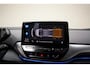 Volkswagen ID.4 77 kWh Life 3-Fase [ LED Navi Apple/Android Stoelverwarming ]