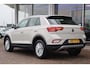 Volkswagen T-Roc 1.5 TSI 150pk DSG Life | Trekhaak Afneembaar | Navigatie | PDC | DAB radio