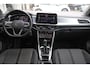 Volkswagen T-Roc 1.5 TSI 150pk DSG Life | Trekhaak Afneembaar | Navigatie | PDC | DAB radio