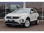 Volkswagen T-Roc 1.5 TSI 150pk DSG Life | Trekhaak Afneembaar | Navigatie | PDC | DAB radio