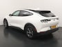 Ford Mustang Mach-E Extended RWD 294 pk 98 kWh | Adapt. Cruise | Clima | Winterpack | Leer | Camera | Apple carplay | Android Auto |
