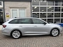Skoda Octavia Combi 1.0 e-TSI Sport Business / AUTOMAAT/ PARK.SENSOREN V+A/ KEYLESS/ SMARTLINK/ CRUISE CONTROL/ NAVI/ LANE-ASSIST/ RIJ-MODI/ DIGITAL DASH/ CLIMA/ DAB/ ISOFIX/ 17'' LMV