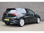 Volkswagen Golf 1.5 eHybrid 204pk Life Edition | Panoramadak | Trekhaak Wegklapbaar | Navigatie