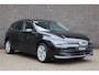 Volkswagen Golf 1.5 eHybrid 204pk Life Edition | Panoramadak | Trekhaak Wegklapbaar | Navigatie