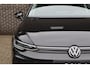 Volkswagen Golf 1.5 eHybrid 204pk Life Edition | Panoramadak | Trekhaak Wegklapbaar | Navigatie