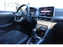 Volkswagen T-Roc 1.5 TSI Style | Adaptieve cruise | Camera | Elek. achterklep | Stoelverwarming
