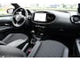 Toyota Aygo X 1.0 VVT-i MT Premium 72pk | JBL-audio | Keyless | Parkeersensoren | Zéér luxe! |