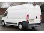 Peugeot Boxer 330 2.0 BlueHDI L2H2 Premium Pack