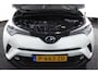 Toyota C-HR 1.8 Hybrid Bi-Tone - Automaat | Adapt. Cruise | Stoelverw. | Camera | NAV | ACC | DAB | JBL | R18" |