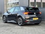 Volkswagen ID.3 First 58 kWh 205 PK | Trekhaak | 1st | CarPlay | Stuur en stoel verwarming