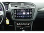 Volkswagen Tiguan 1.5 TSI 150pk DSG Elegance Trekhaak Stoelverwarming Camera Virtual Cockpit Navigatie