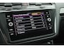 Volkswagen Tiguan 1.5 TSI 150pk DSG Elegance Trekhaak Stoelverwarming Camera Virtual Cockpit Navigatie