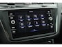 Volkswagen Tiguan 1.5 TSI 150pk DSG Elegance Trekhaak Stoelverwarming Camera Virtual Cockpit Navigatie