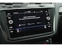 Volkswagen Tiguan 1.5 TSI 150pk DSG Elegance Trekhaak Stoelverwarming Camera Virtual Cockpit Navigatie