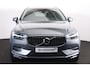 Volvo XC60 B4 Inscription - IntelliSafe Assist & Surround - Adaptieve LED koplampen - Parkeercamera achter - Verwarmde voorstoelen & stuur - Parkeersensoren voor & achter - Elektr. bedienb. bestuurdersstoel met geheugen - Apple Carplay & Android Auto - Extra getint glas - 19' LMV
