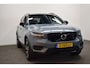 Volvo XC40 T3 163pk AUT8 R-Design Pano/ Harman Kardon/ Camera/ Stoelverw./ PDC v+a/ Donker glas