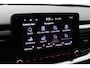 Kia Stonic 1.0 T-GDi MHEV DynamicPlusLine Automaat - Stoel / Stuurwielverwarming - Parkeersensoren - Navigatie - Airco - Cruise Control - Fabrieksgarantie tot 06-2032