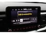 Kia Stonic 1.0 T-GDi MHEV DynamicPlusLine Automaat - Stoel / Stuurwielverwarming - Parkeersensoren - Navigatie - Airco - Cruise Control - Fabrieksgarantie tot 06-2032