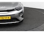 Kia Stonic 1.0 T-GDi MHEV DynamicPlusLine Automaat - Stoel / Stuurwielverwarming - Parkeersensoren - Navigatie - Airco - Cruise Control - Fabrieksgarantie tot 06-2032