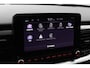 Kia Stonic 1.0 T-GDi MHEV DynamicPlusLine Automaat - Stoel / Stuurwielverwarming - Parkeersensoren - Navigatie - Airco - Cruise Control - Fabrieksgarantie tot 06-2032