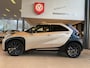 Toyota Aygo X 1.0 VVT-i MT Envy,Elektrisch-Vouwdak,Navigtie,Achteruitrijcamera,Spraakbediening,Cruisecontrol Adaptief,Climatecontrol,Telefoonlader,Keyless Stoelverwarming,Two Tone Lak,18 Inch Lmv