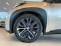 Toyota Aygo X 1.0 VVT-i MT Envy,Elektrisch-Vouwdak,Navigtie,Achteruitrijcamera,Spraakbediening,Cruisecontrol Adaptief,Climatecontrol,Telefoonlader,Keyless Stoelverwarming,Two Tone Lak,18 Inch Lmv
