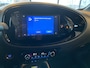 Toyota Aygo X 1.0 VVT-i MT Envy,Elektrisch-Vouwdak,Navigtie,Achteruitrijcamera,Spraakbediening,Cruisecontrol Adaptief,Climatecontrol,Telefoonlader,Keyless Stoelverwarming,Two Tone Lak,18 Inch Lmv