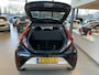 Toyota Aygo X 1.0 VVT-i MT Envy,Elektrisch-Vouwdak,Navigtie,Achteruitrijcamera,Spraakbediening,Cruisecontrol Adaptief,Climatecontrol,Telefoonlader,Keyless Stoelverwarming,Two Tone Lak,18 Inch Lmv