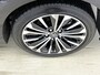 Toyota Corolla Touring Sports Hybrid 140 Dynamic | Draadloze Telefoonlader | Stoelverwarming | Climate Control | Parkeersensoren |