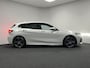 BMW 1-Serie 118i High Executive M-Sport | NAVI | HARMAN & KARDON | STOELVERWARMING | LEDEREN BEKLEDING | PARKEERSENSOREN |
