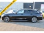 BMW 3-Serie Touring 320e Business Edition Plus PANORAMADAK LEDER CARPLAY CAMERA