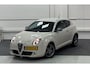 Alfa Romeo MiTo 0.9 TwinAir Distinctive Navigatie Leder Cruise control