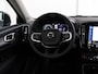 Volvo XC40 T5 Recharge Inscription | Navigatie | 360 Camera | Lederen Bekleding | Adaptieve Cruise Control | Harman Kardon Audio | Memory | Schuif-/Kanteldak | Voorruit Verwarming | Dodehoekdetectie | Park Assist | Stoel-/Stuurverwarming | Getint Glas | Elek. Achterklep | 19" LM