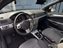 Opel Astra GTC 1.8 140Pk Edition | Panoramische voorruit | Trekhaak | Cruise control | Parkeersensoren | Prijs Rijklaar!!
