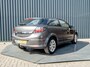 Opel Astra GTC 1.8 140Pk Edition | Panoramische voorruit | Trekhaak | Cruise control | Parkeersensoren | Prijs Rijklaar!!