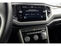 Volkswagen T-Roc 1.5 TSI DSG Style Business | Adaptieve cruise control | Camera | Parkeersensoren