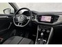 Volkswagen T-Roc 1.5 TSI DSG Style Business | Adaptieve cruise control | Camera | Parkeersensoren