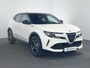 Alfa Romeo Junior Ibrida Sport Speciale Automaat