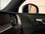 Volvo XC60 T8 AWD Recharge R-Design Head-Up Display | Harman Kardon | Adaptieve Cruise Control | Stoel en Stuurwielverwarming | Schuifdak | Full LED Meesturende koplampen | Pilot Assist | BLIS Dode Hoek Detectie | Parkeercamera | Elektrische voorstoelen geheugen | Contour stoelen | Zitting verlenging voorstoelen | Gelamineerde/geluidwerende zijruiten | 19 Inch | Keyless Drive | Parkeersensoren voor+achter | Prviacy Glass | Elektrisch bedienbare achterklep | Alarm Klasse III | DAB Radio | Apple Carplay/Android Auto | Volvo On Call met mobiele App functie | Osmium Grey Metallic |