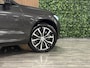Volvo XC60 T6 AWD Recharge Ultimate Dark Long Range Stoelventilatie | Harman Kardon | Head-Up Display | Stoelmassage | Adaptieve Cruise Control | Standkachel met Volvo On Call App | Stoelverwarming voor+achter | Stuurwielverwarming | Schuifdak | Full LED Meesturende koplampen | Pilot Assist | BLIS Dode Hoek Detectie | Parkeercamera | Elektrische voorstoelen geheugen | Nappa Lederen bekleding | Zitting verlenging voorstoelen | Lederen dashboard | 20 Inch | Google Infotainment | Keyless Drive | Parkeersensoren voor+achter | Elektrisch bedienbare achterklep | DAB Radio | Apple Carplay/Android Auto | Draadloos telefoon opladen | Platinum Grey Metallic |