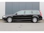 Volvo V70 1.6 T4 Limited Edition, Automaat, Leder, Trekhaak, Blis, Adaptive Cruise, Stoelverwarming, Navigatie
