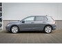 Volkswagen Golf Life Edition eHybrid | 'App-Connect' draadloze smartphone integratie | Achterbank in ongelijke delen neerklapbaar incl. middenarmsteun en doorlaadmogelijkheid | Afstandscontrolesysteem (Front Assist)