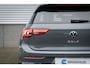 Volkswagen Golf Life Edition eHybrid | 'App-Connect' draadloze smartphone integratie | Achterbank in ongelijke delen neerklapbaar incl. middenarmsteun en doorlaadmogelijkheid | Afstandscontrolesysteem (Front Assist)