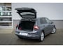 Volkswagen Golf Life Edition eHybrid | 'App-Connect' draadloze smartphone integratie | Achterbank in ongelijke delen neerklapbaar incl. middenarmsteun en doorlaadmogelijkheid | Afstandscontrolesysteem (Front Assist)