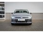 Volkswagen Golf Life Edition eHybrid | 'App-Connect' draadloze smartphone integratie | Achterbank in ongelijke delen neerklapbaar incl. middenarmsteun en doorlaadmogelijkheid | Afstandscontrolesysteem (Front Assist)