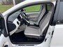 Volkswagen Up! BEATS / STOELVERWARMING / PDC / CLIMA / ALCANTARA / UNIEK
