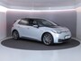 Volkswagen ID.3 Pure 45 kWh 150pk| trekhaak afn.kogel| Navi| stuur en voorstoelen verwarmd| Interieur voorverwarming| SOH 90%