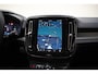 Volvo XC40 P8 Recharge AWD R-Design 3-Fase [ Navi Stoelverwarming Trekhaak ]